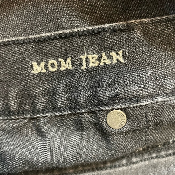 American Eagle 14 LONG MOM JEANS 👖(2402) - Picture 2 of 11